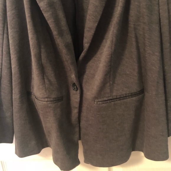 Gray blazer - Picture 2 of 3